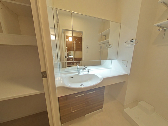 キャトルセゾン東霞