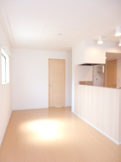 リバーサイド真倉 B