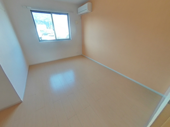 リバーサイド真倉 B