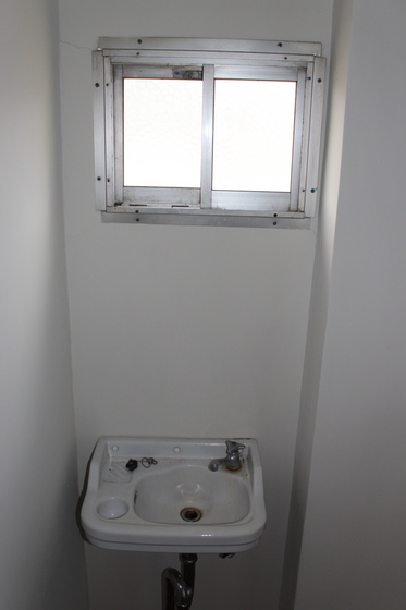 安井マンション B