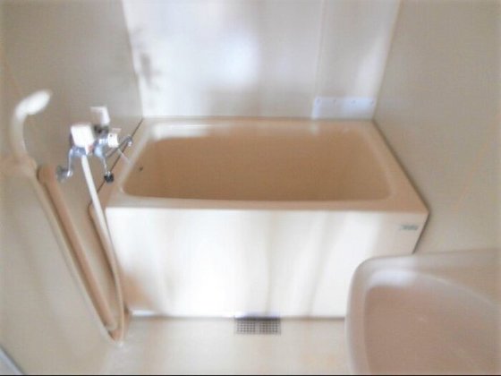 プレジール花尻 A棟