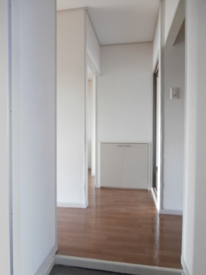 プレジール花尻 A棟