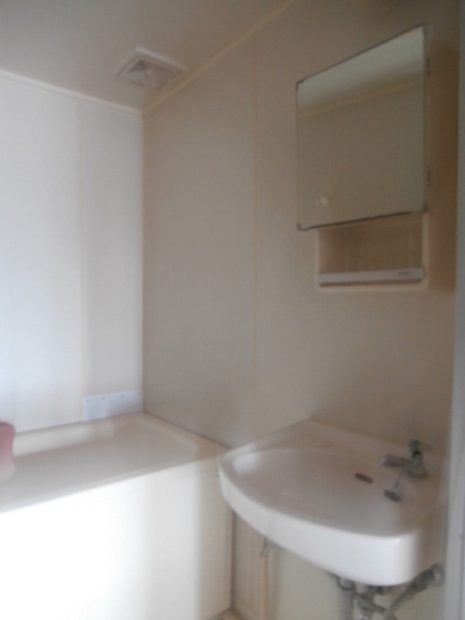 プレジール花尻 A棟