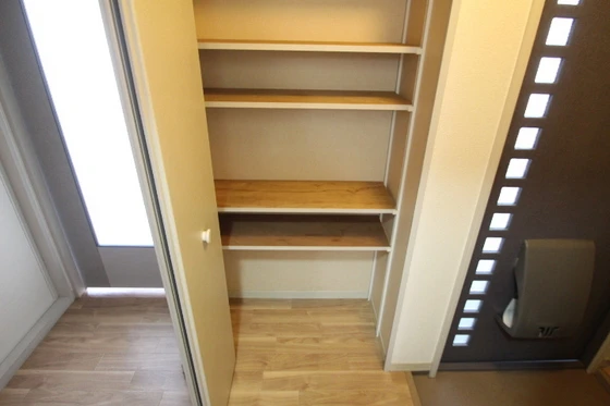 フローラル東岡山C