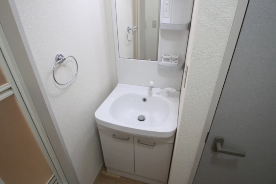 フローラル東岡山C