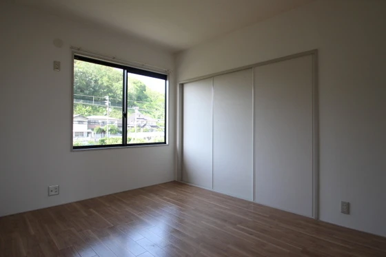 フローラル東岡山C