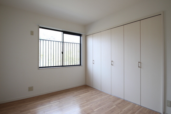 フローラル東岡山C