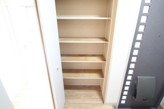 フローラル東岡山C