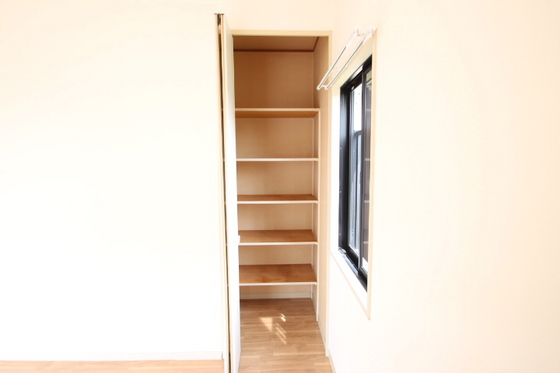 フローラル東岡山C