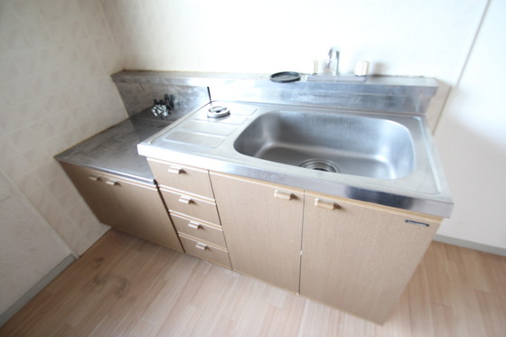 ドミール柳ケ丘