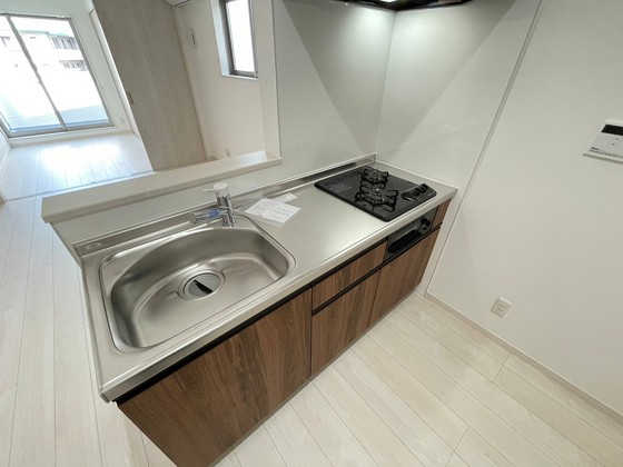 アドバンス緑井B棟