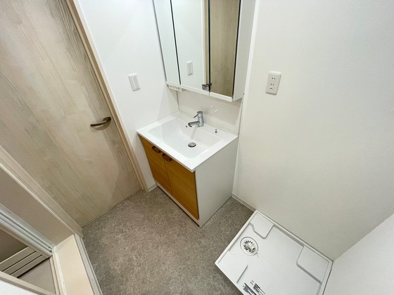 アドバンス緑井B棟