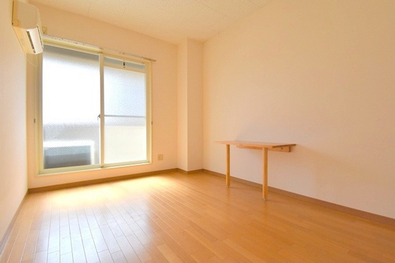 マインドリバーサイドマンション