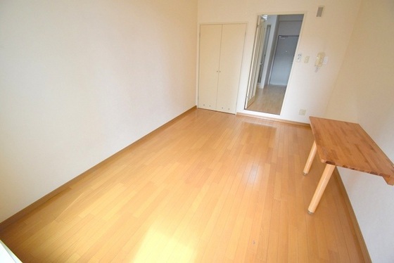 マインドリバーサイドマンション