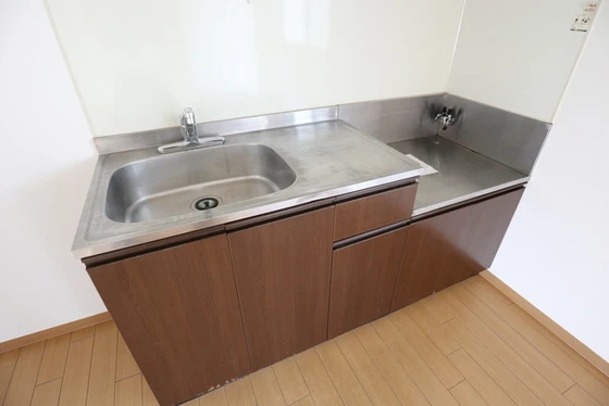 シャトル日和屋