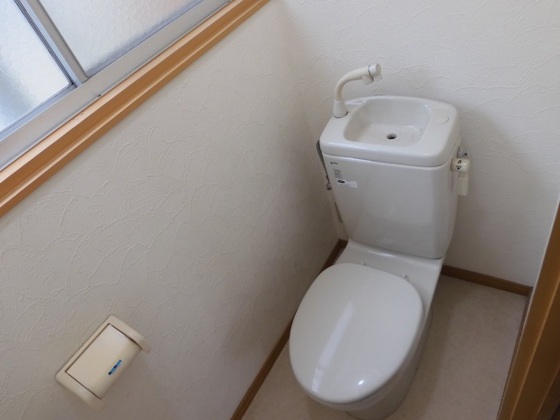 新田貸家(佐方621-2-3)