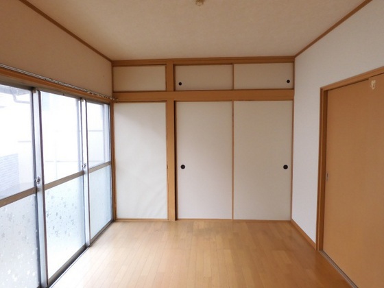 新田貸家(佐方621-2-3)