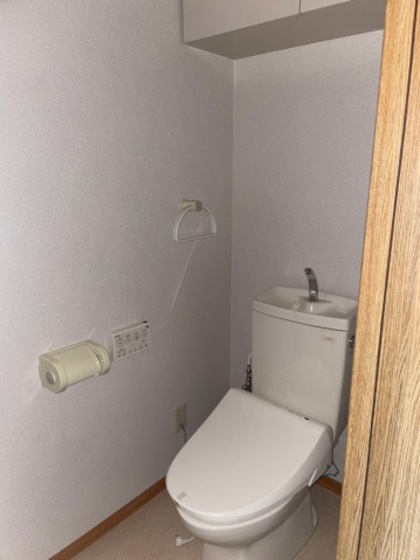 ロイヤルハイツ一茶苑