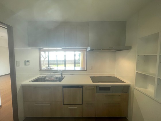 ロイヤルハイツ一茶苑