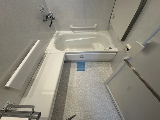 ロイヤルハイツ一茶苑