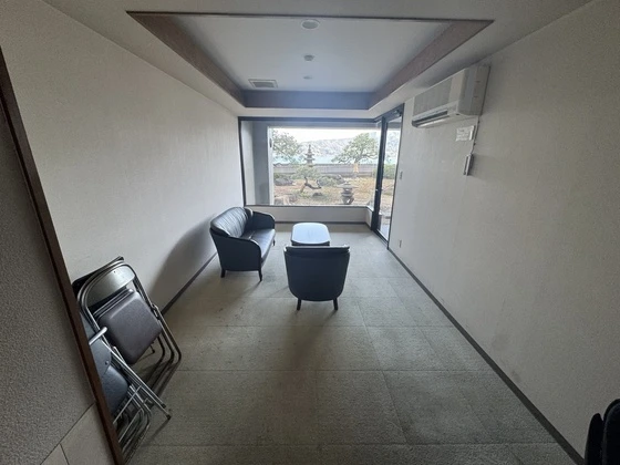 ロイヤルハイツ一茶苑