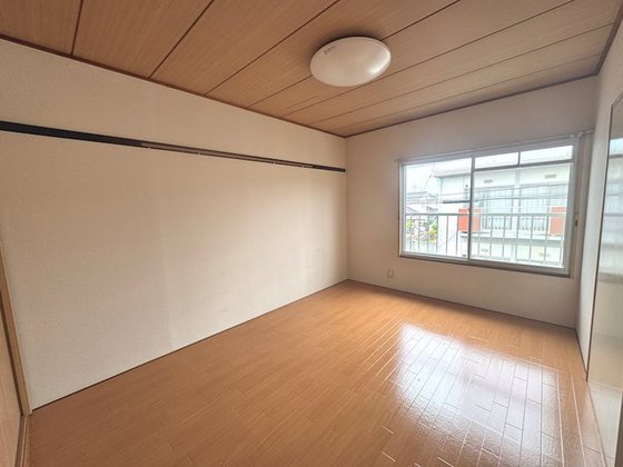 スカイハイツ A棟