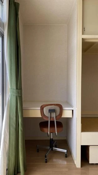 ファミーユK B棟