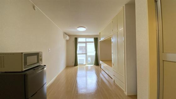 ファミーユK B棟