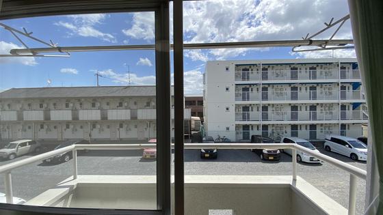 ファミーユK B棟