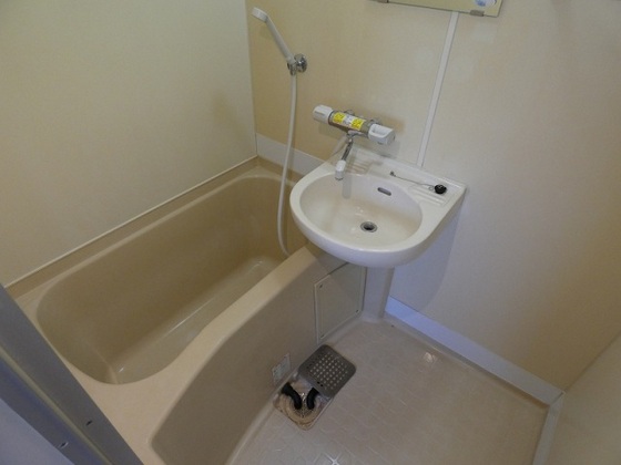 メゾンサンシャイン