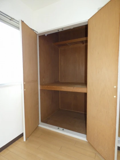 メゾンサンシャイン