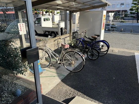 メゾンサンシャイン