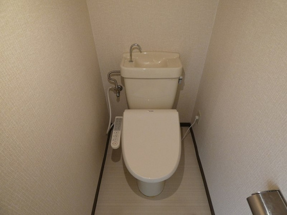 メゾンサンシャイン