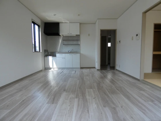 シェアードハイツ津高B棟