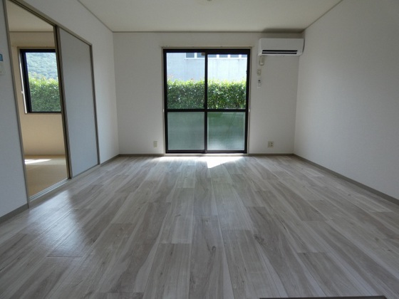 シェアードハイツ津高B棟