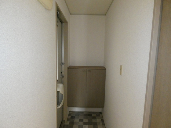 シェアードハイツ津高B棟