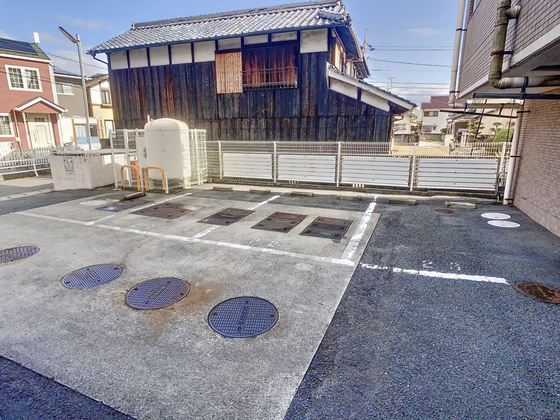 リアライズ円山