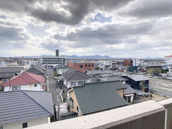 リアライズ円山