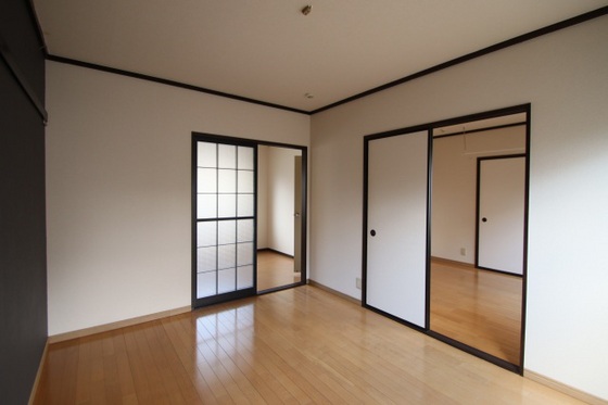 エスポアール B