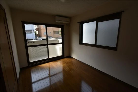 オルセーメゾンE