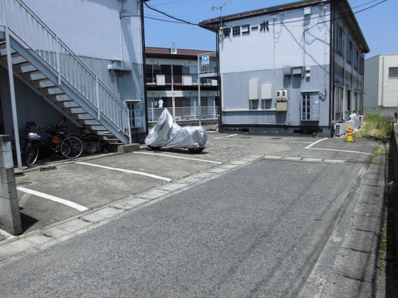 安田コーポ2号棟