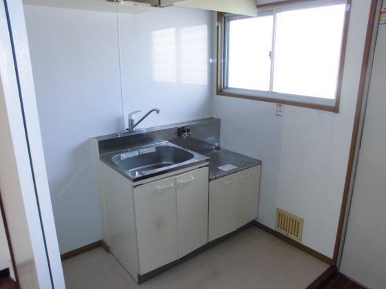 安田コーポ2号棟