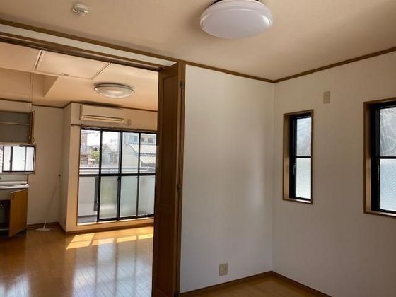 フレンズ伊福町