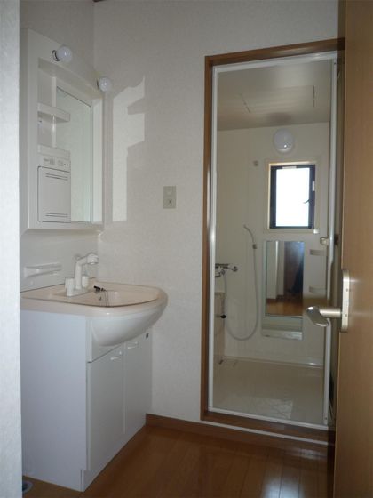 フレンズ伊福町