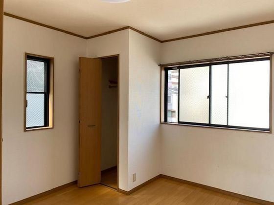 フレンズ伊福町