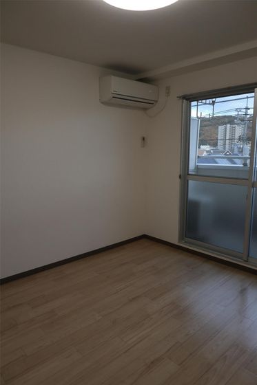 レナジア中納言