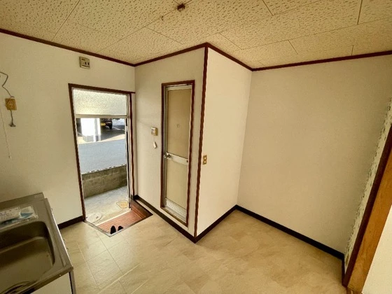 コーポモザン101