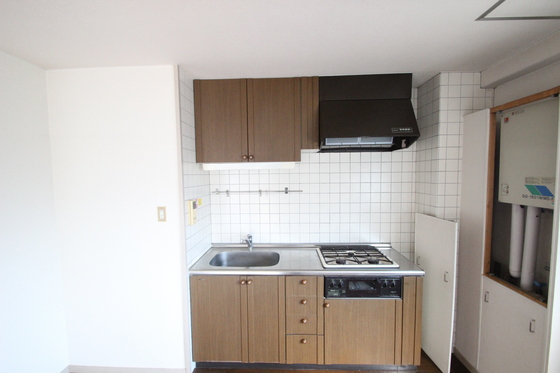 メゾンアルカディア