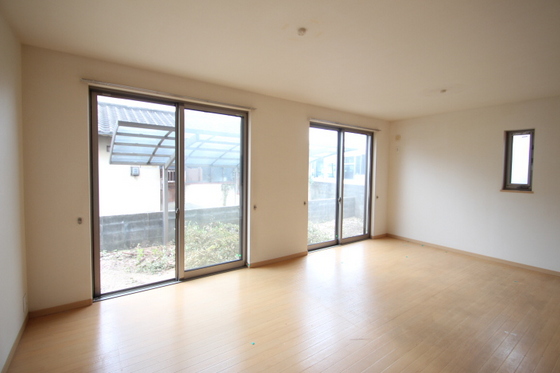 国富戸建貸家(619-4-3)