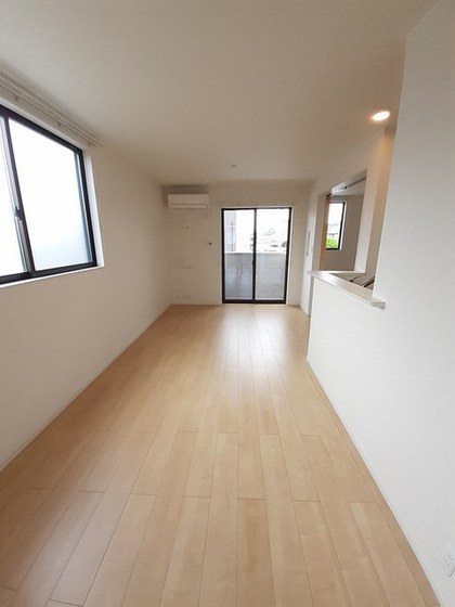 ウィステリア コーキ B